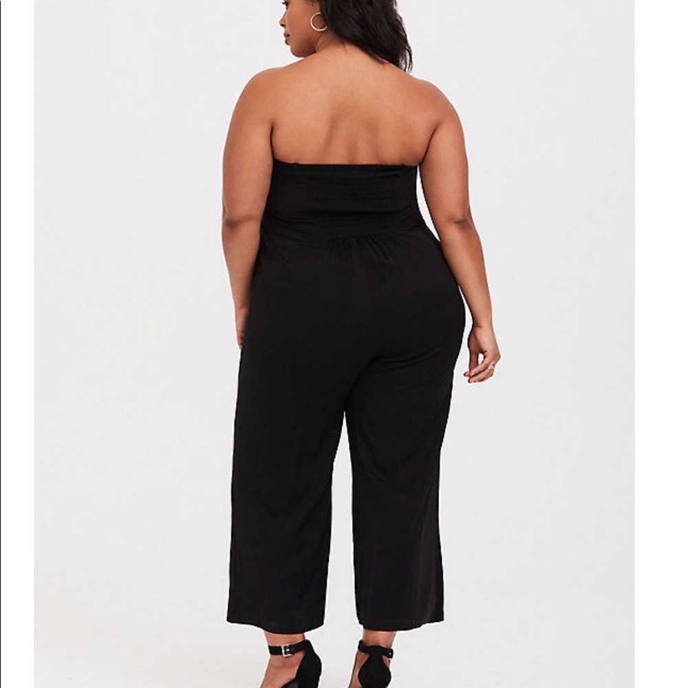 Torrid Size 22 black Tube Top Jumper